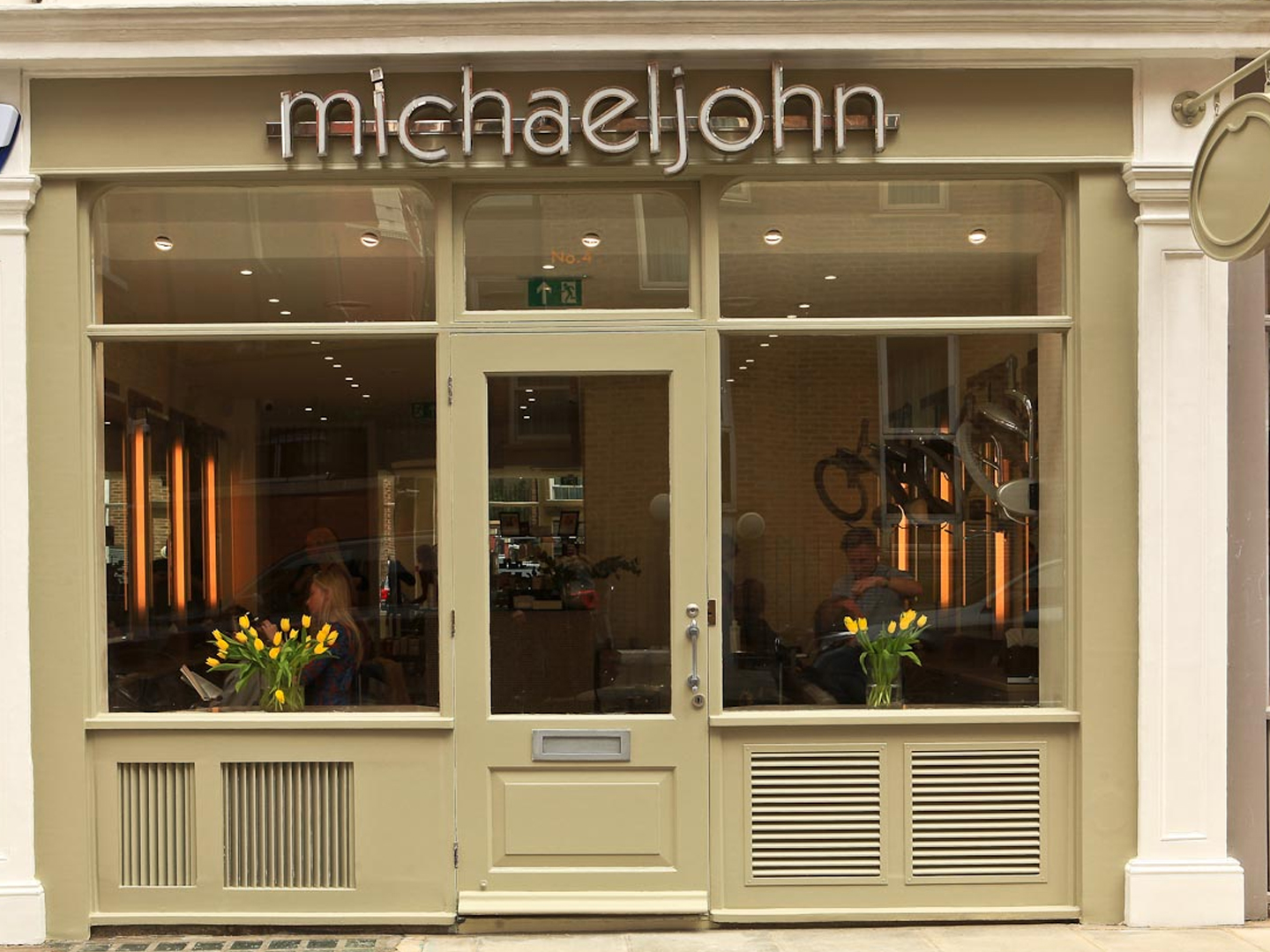 Michaeljohn Salon & Medispa storefront