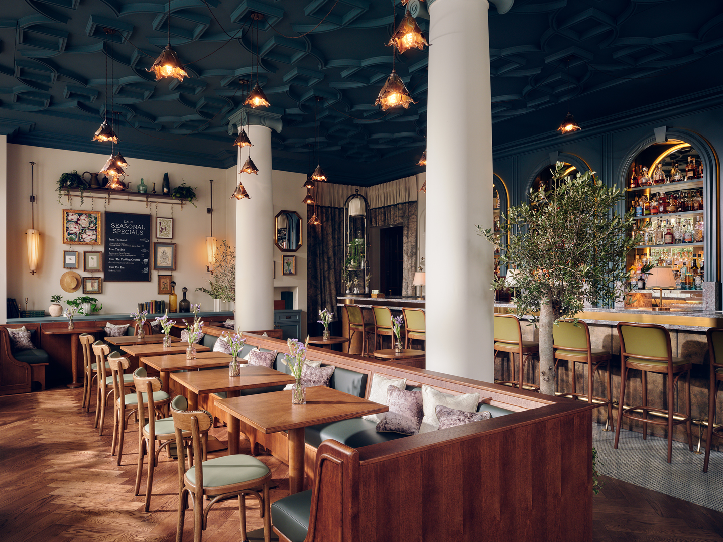 Willett's cozy dining room and bar for relaxed neighborhood dining